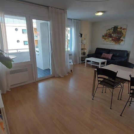 1ª Linea Reformado Y Frente Al Puerto Deportivo Firmamos Contrato Si El Cliente Lo Solicita Aunque Es Necesario Hacer La Reserva Para Poder Comunicarse L'L'Hospitalet de l'Infant Exteriér fotografie